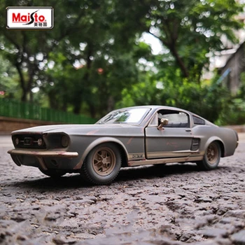 Maisto 1:24 1967-es Ford Mustang GT Alufelni Régi Autó Modell Diecasts Fém Játék Járművek, Autó Modell, Szimuláció Gyűjtemény Gyermek Ajándékok
