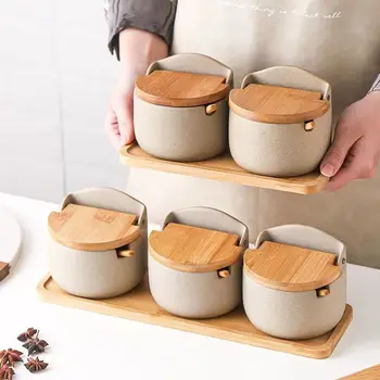 300ML Japán Stílusú Kerámia konyhai Fűszer Box Set Fűszerezés Jar Só Jar Fűszerezés Üveg vízhatlan Bambusz Üveg Fedél