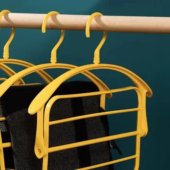 Egy új típusú háztartási összecsukható, visszafordítható piszkafa nadrág rack multi-function rotary gyorsan száradó ruhák rack
